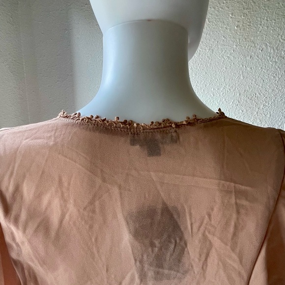 Privy Ruffle Sleeve Top - Picture 5 of 8